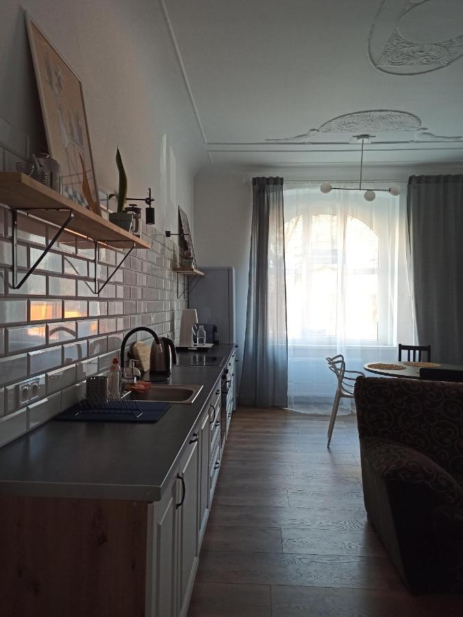 Apartament Rozeta Centrum 6Os Legnica Exterior photo